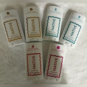 NWT Native Holiday Deodorant Variety! Set of 6!